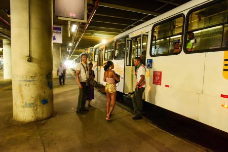 Semob transfere dez linhas de ônibus para o térreo da Estação da Lapa