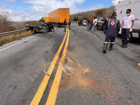 Acidente na BR-116 deixa uma vítima no interior da Bahia