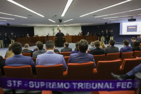 Defesas atacam delação de Cid e pedem absolvição no STF