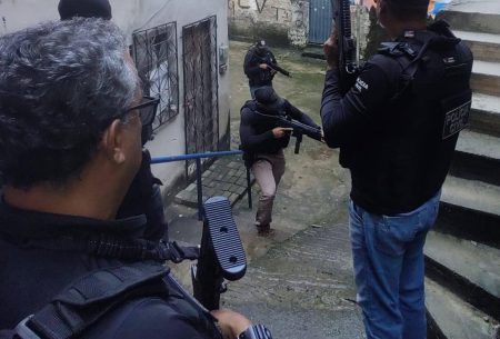 “Uber do Tráfico” é preso em Salvador por homicídio e tráfico de drogas