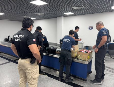 VÍDEO: Operação no Aeroporto de Salvador mira tráfico em voos domésticos
