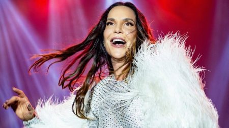 Ivete Sangalo fará show de abertura em estreia de Ancelotti no Maracanã