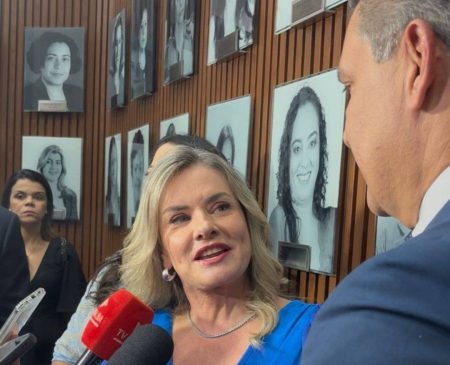 Ivana Bastos celebra medalha em Minas e volta a criticar PEC da Blindagem