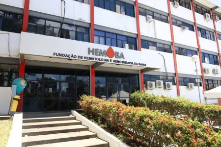 Estoque de sangue em nível crítico mobiliza campanha da Hemoba em Salvador