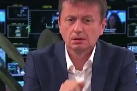 Caso do ministro sérvio que teve AVC ao vivo destaca prevenção de doenças cardíacas