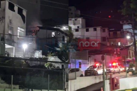 VÍDEO: Incêndio deixa casa completamente destruída em Salvador