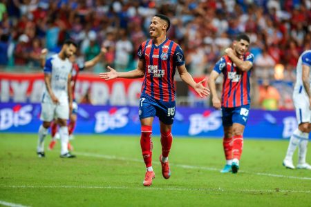 Dinheiro e troféu! Veja quanto o Bahia ganhou com a conquista