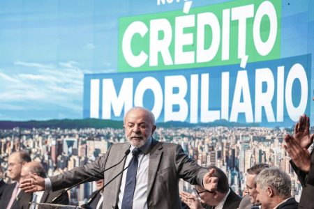 Lula anuncia novo modelo de crédito imobiliário para a classe média