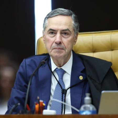 Barroso anuncia aposentadoria e encerra 12 anos de atuação no STF