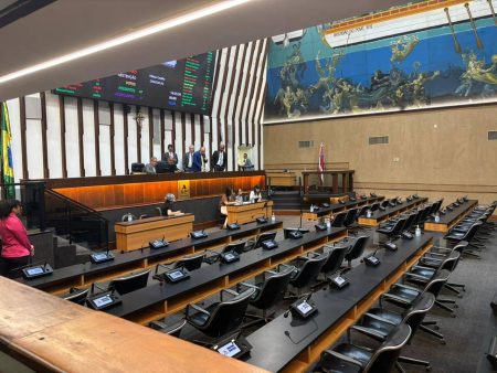 Falta de quórum esvazia sessão na ALBA nesta terça-feira (7)