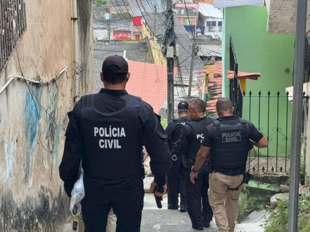 VÍDEO: Operação mira facção carioca com atuação na Bahia nesta terça (4)