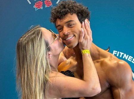 Filho de Xanddy e Carla Perez brilha em sua estreia no fisiculturismo