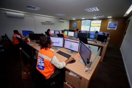 Salvador sob alerta: Chuva intensa e raios atingem a capital nesta quinta (7)