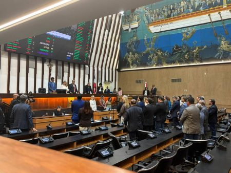 Alba aprova LDO de 2027 com previsão de crescimento econômico de 2,1% na Bahia