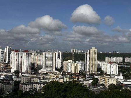 Tempo segue estável nesta quarta, com possibilidade de chuvas isoladas em Salvador