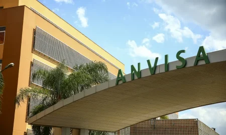 Anvisa suspende venda e uso de produtos das marcas D Casa e Smart GR