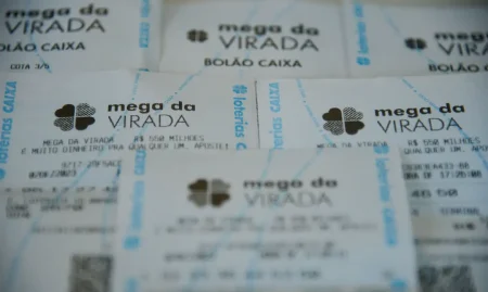 Mega-Sena acumula e prêmio da Mega da Virada chega a R$ 1 bilhão