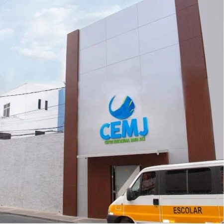 Centro Educacional anuncia bolsas integrais para alunos da rede pública; confira