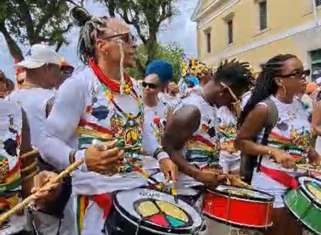 Após mais de duas décadas, Olodum volta a Lavagem do Bonfim