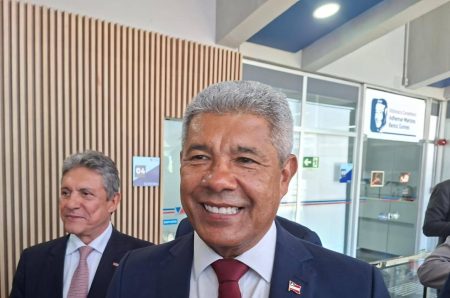 VÍDEO: Jerônimo Rodrigues fala sobre novo ferry e nova Rodoviária