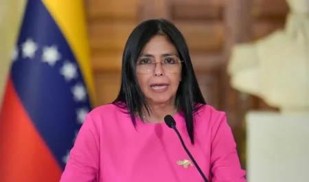 Vice-presidente da Venezuela afirma não saber onde está Maduro