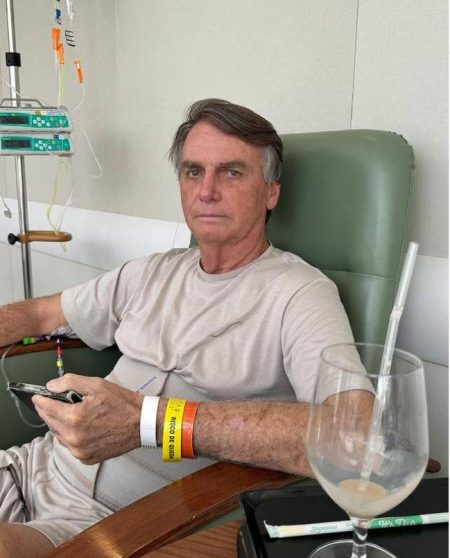 CFM determina sindicância sobre assistência médica a Jair Bolsonaro