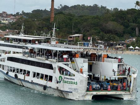 Ferry-boat têm intensa movimentação durante o São João na Bahia