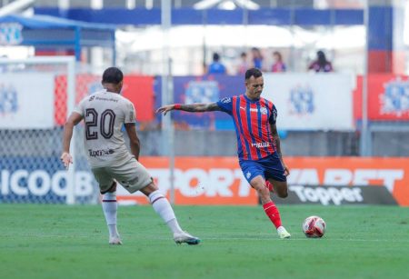 Bahia vence Atlético de Alagoinhas por 4 a 2 e encerra primeira fase do Baianão em Pituaçu