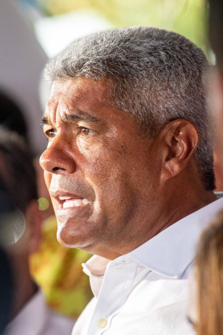 Secretários podem acompanhar Bruno Monteiro e reforçar campanha de Jerônimo; veja nomes