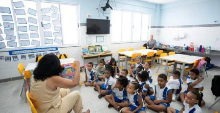 Prefeitura de Salvador abre seleção com 60 vagas para monitor escolar