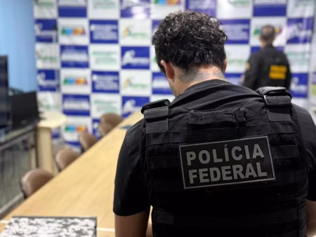Relatório da PF cita Rui Costa, Jaques Wagner e Alexandre Silveira entre supostos apoiadores da venda do Banco Master