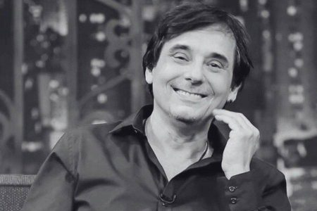 Homenagem e luzes de palco