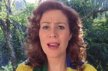 Moraes arquiva inquérito contra Carla Zambelli por coação e obstrução de investigação