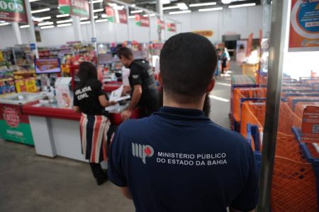 Operação investiga esquema de sonegação de R$ 10 milhões no comércio de alimentos na Bahia