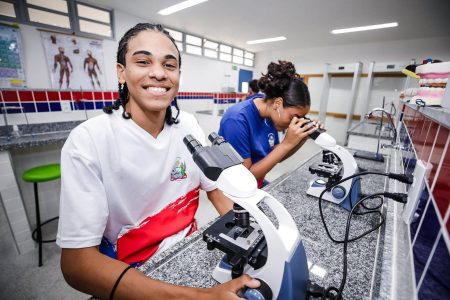 Bahia é o 4º estado com mais alunos em tempo integral, aponta Censo Escolar 2025