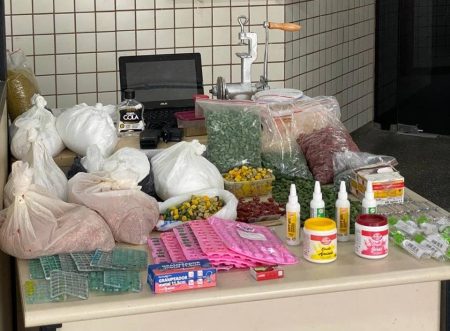 Polícia desarticula laboratório de drogas sintéticas em Lauro de Freitas