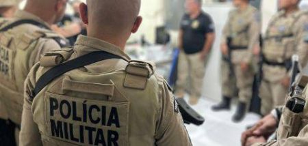 Dois policiais morrem em Salvador após ações em bairros