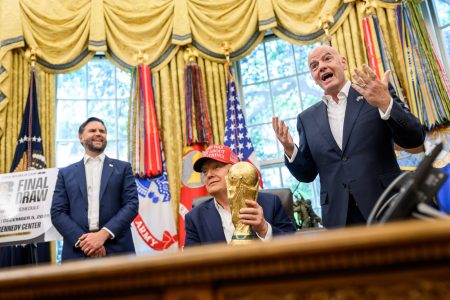 Itália reage proposta de Trump sobre vaga na Copa do Mundo