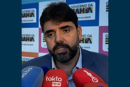 Adolpho Loyola classifica como “infeliz” tese de sabotagem em jatinho