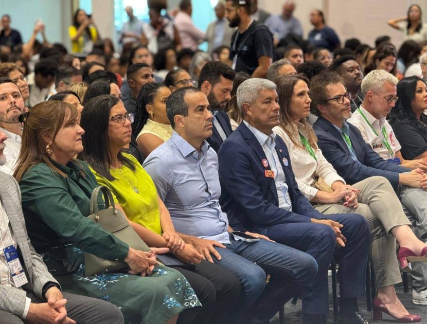 Bienal do Livro Bahia 2026 começa com programação ampliada e celebração da cultura baiana