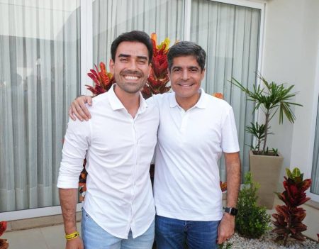 Prefeito de Luís Eduardo Magalhães anuncia apoio a ACM Neto nas eleições de 2026