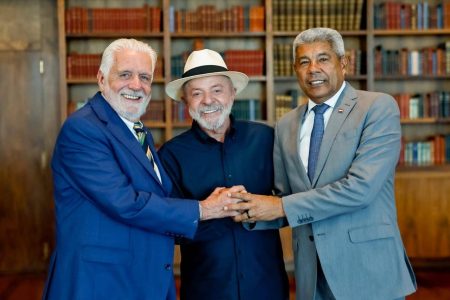 Jerônimo se reúne com Lula em Brasília; Ponte Salvador-Itaparica e rodovias estão entre os principais temas