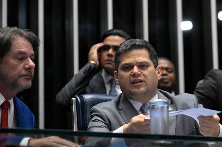 “Acho que ele vai perder por oito”, diz Alcolumbre antes de rejeição de Messias no Senado