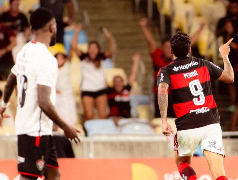 Vitória luta, mas perde para o Flamengo no Maracanã