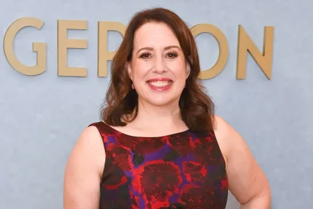 Julia Quinn prepara novidade e pode voltar ao universo de Bridgerton