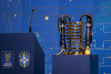 Vitória e Juazeirense entram em campo pelas quartas de final da Copa do Nordeste