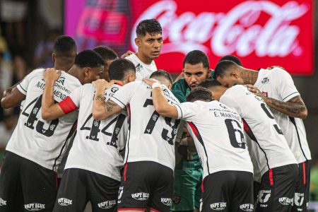 Vitória inicia preparação para decisão contra o Flamengo pela Copa do Brasil no Barradão