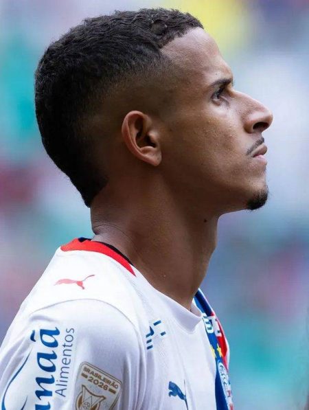 Artilheiro e destaque em 2026, Luciano Juba sofre lesão muscular e desfalca o Bahia