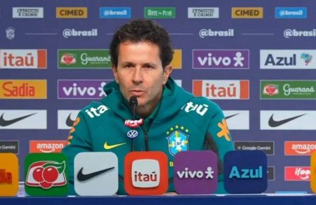 Fora da Copa? Lesão de grau 2 corta Neymar de amistosos e vira dúvida para a Copa