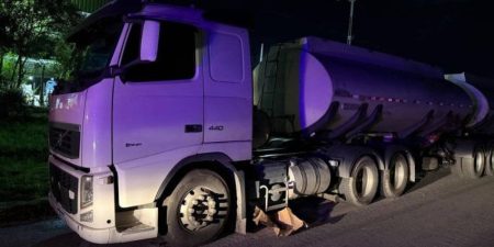 PM recupera 45 mil litros de combustível roubado e prende motorista